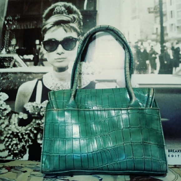 Liz Claiborne purse faux Alligator Pattern green - Picture 4 of 7